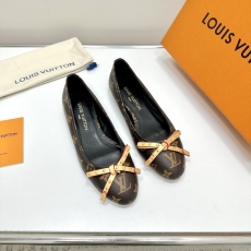 Louis Vuitton Tods Shoes